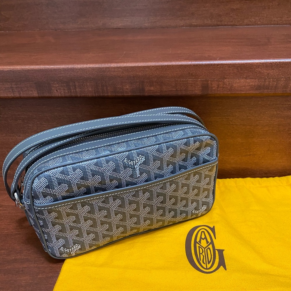 NWT Goyard Cap Vert Grey (Camera Bag)